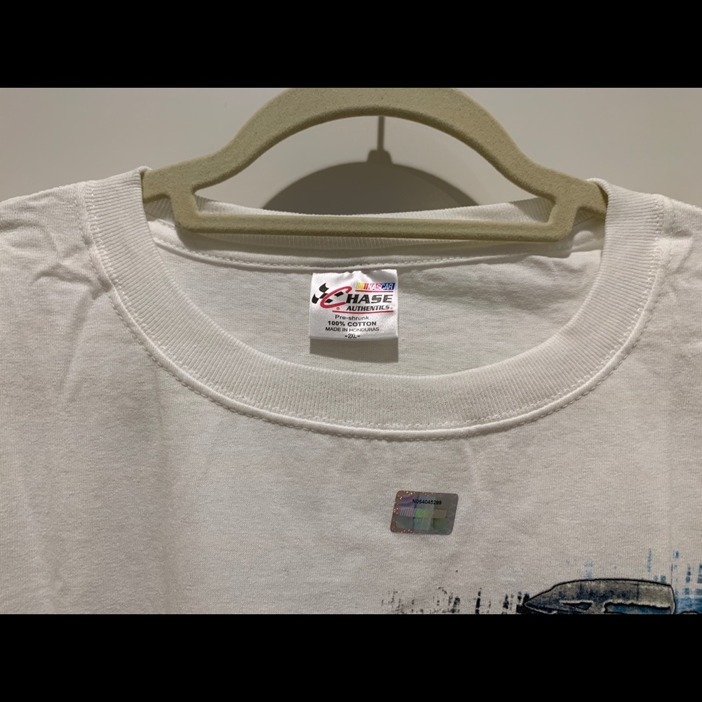 Graphics Tee - Picture 3 of 4